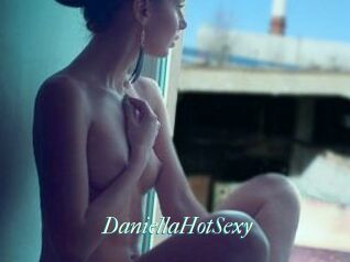 DaniellaHotSexy