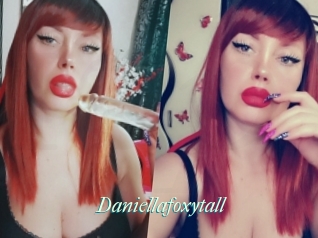 Daniellafoxytall