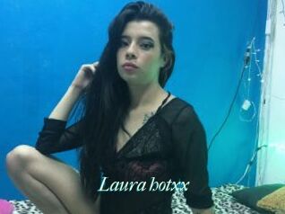 Laura_hotxx